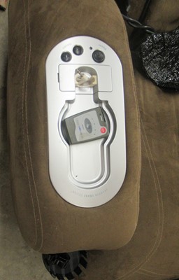 Lot 1195 - I Joy: A Sharper Image Electric Massage Chair,...
