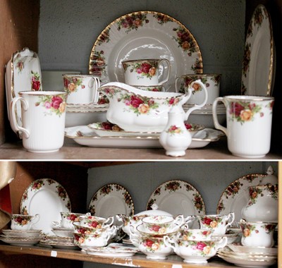 Lot 211 - A Royal Albert Old Country Roses Dinner and...