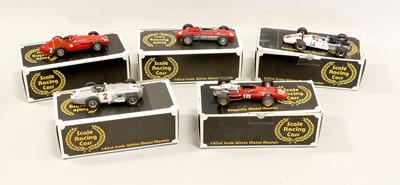 Lot 550 - Scale Racing Cars (SRC) White Metal F1 Group