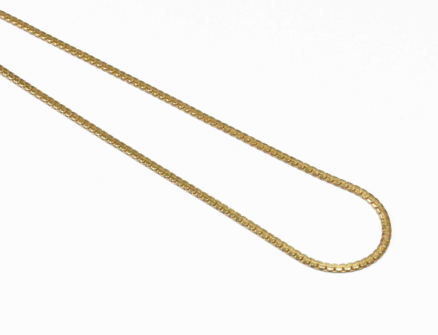 Lot 112 - An 18 Carat Gold Chain, length 41cm