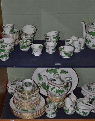 Lot 80 - Collection of Wedgwood Tiger's Green (as listed) eighty four pieces, plus some damaged pieces...