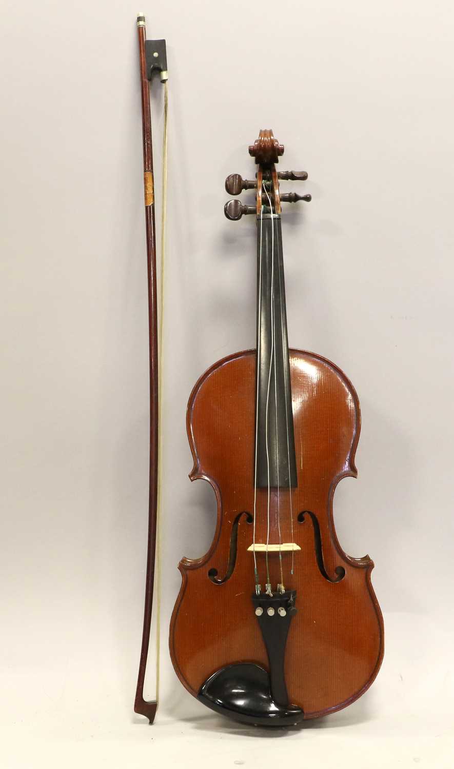 Lot 7 - Violin