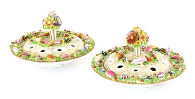 Lot 93 - A Pair of Chamberlain Worcester Porcelain...