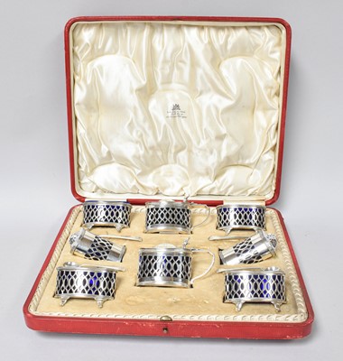 Lot 17 - A Cased Edward VII Silver Condiment-Set, by...