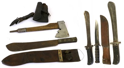 Lot 192 - A Second World War US Navy Combat Knife by...