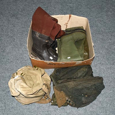 Lot 77 - A Mixed Collection Of Reels And Clothing