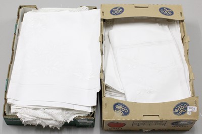 Lot 2024 - Assorted White Linen Table Linen, comprising...
