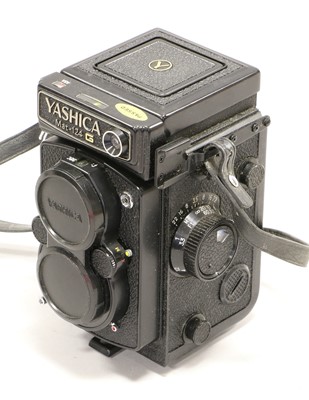 Lot 175 - Yashica Mat-124G Camera