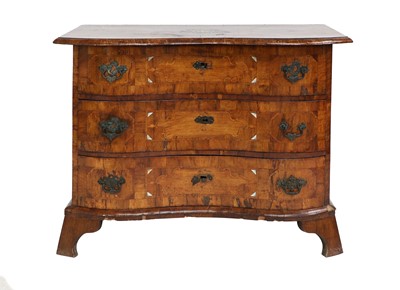 Lot 808 - A Mid 18th Century Italian Walnut Serpentine...