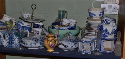 Lot 226 - Staffordshire part dinner service and other ceramics