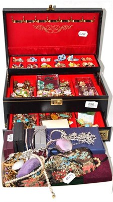 Lot 256 - A large quantity of costume jewellery in two boxes