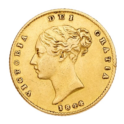 Lot 190 - Victoria, Half Sovereign 1844, obv. young head...