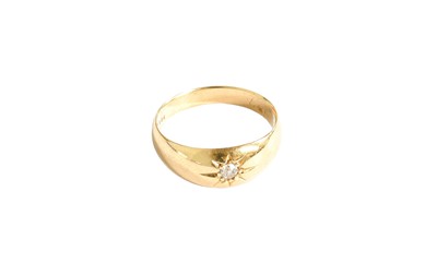 Lot 287 - An 18 Carat Gold Diamond Solitaire Ring, the...