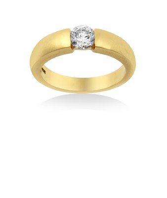 Lot 2275 - An 18 Carat Gold Diamond Solitaire Ring the...