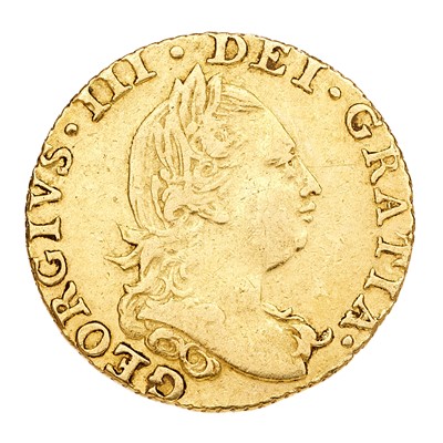 Lot 160 - George III, Half Guinea 1776, obv. fourth...