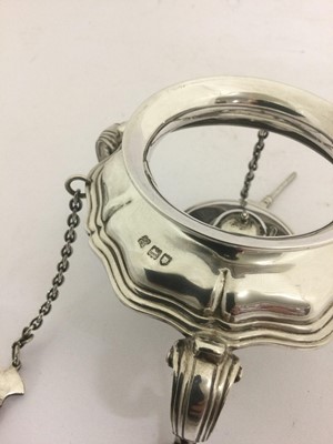 Lot 2087 - An Edward VII Silver Kettle, Stand and Lamp