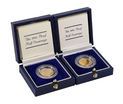 Lot 256 - 2x Elizabeth II, Proof Half Sovereigns, 1983...