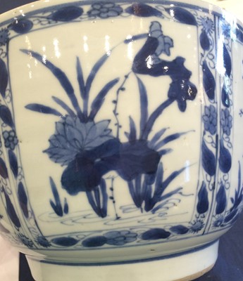 Lot 192 - A Chinese Porcelain Bowl, 18th century,...