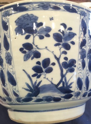 Lot 192 - A Chinese Porcelain Bowl, 18th century,...