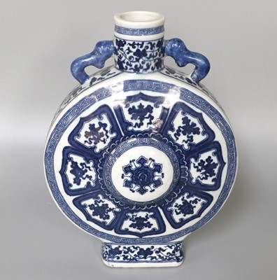 Lot 38 - A Chinese Porcelain Moonflask, Qian long mark...