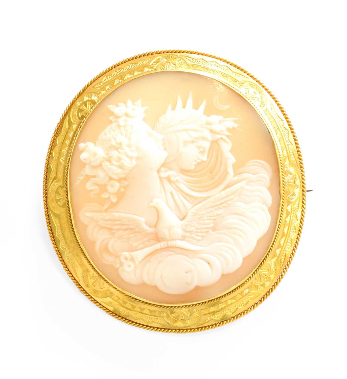 Lot 247 - A Cameo Brooch, depicting Venus and Diana...