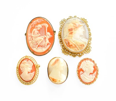 Lot 263 - A Cameo Brooch/Pendant stamped '375', measures...