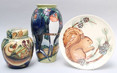 Lot 22 - A Moorcroft 1995 Squirrel Year Plate, numbered...