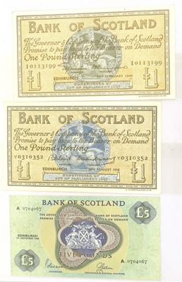 Lot 466 - A Scottish Banknote Album, 26 Scottish notes...