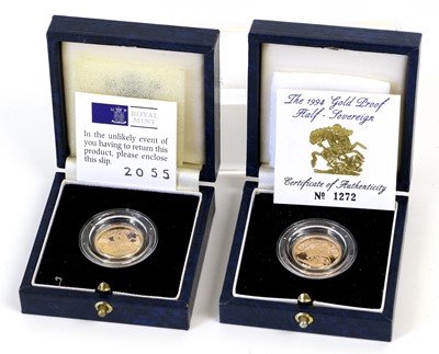 Lot 262 - 2x Elizabeth II, Proof Half Sovereigns 1993 &...