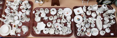 Lot 68 - Quantity of Crested China (three trays)