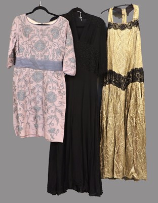 Lot 2171 - Assorted Circa 1900s and Later Black and...