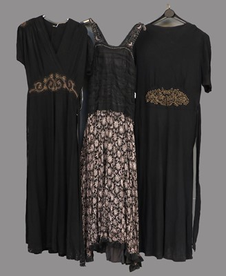 Lot 2171 - Assorted Circa 1900s and Later Black and...