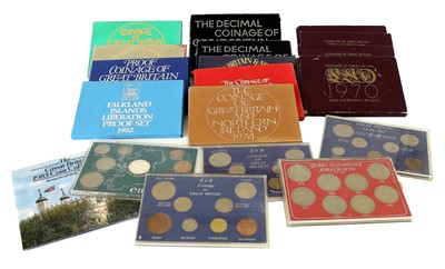 Lot 378 - 19x British and Irish Uncirculated and Proof...