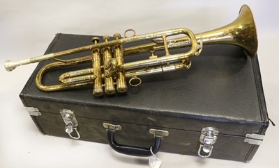 Lot 3044 - Cornet Dynasty Model By DEG