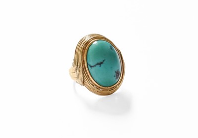 Lot 183 - A Turquoise Ring, the oval cabochon turquoise...