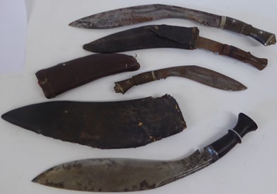 Lot 214 - An Early 20th Century Nepalese Kukri, the 36cm...