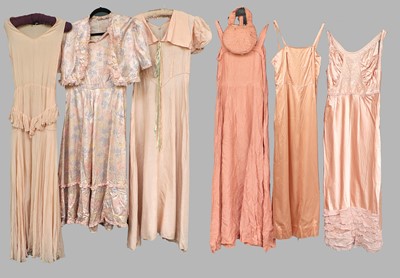 Lot 2172 - Assorted Circa 1930s Peach Coloured Evening...