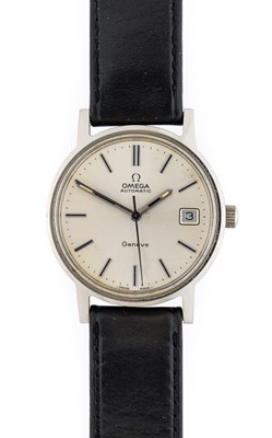 Lot 2213 - Omega: A Stainless Steel Automatic Calendar...