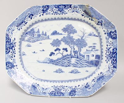 Lot 340 - An 18th Century Chinese Blue and White Serving...