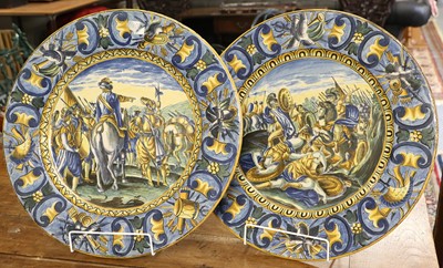 Lot 85 - A Pair of Italian Maiolica Chargers, 19th...