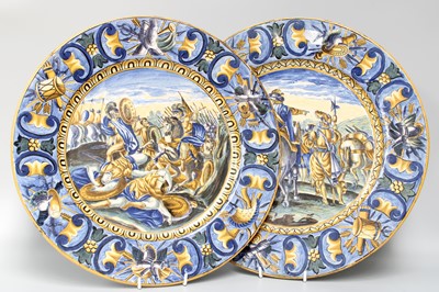 Lot 220 - A Pair of Italian Maiolica Chargers, 19th...