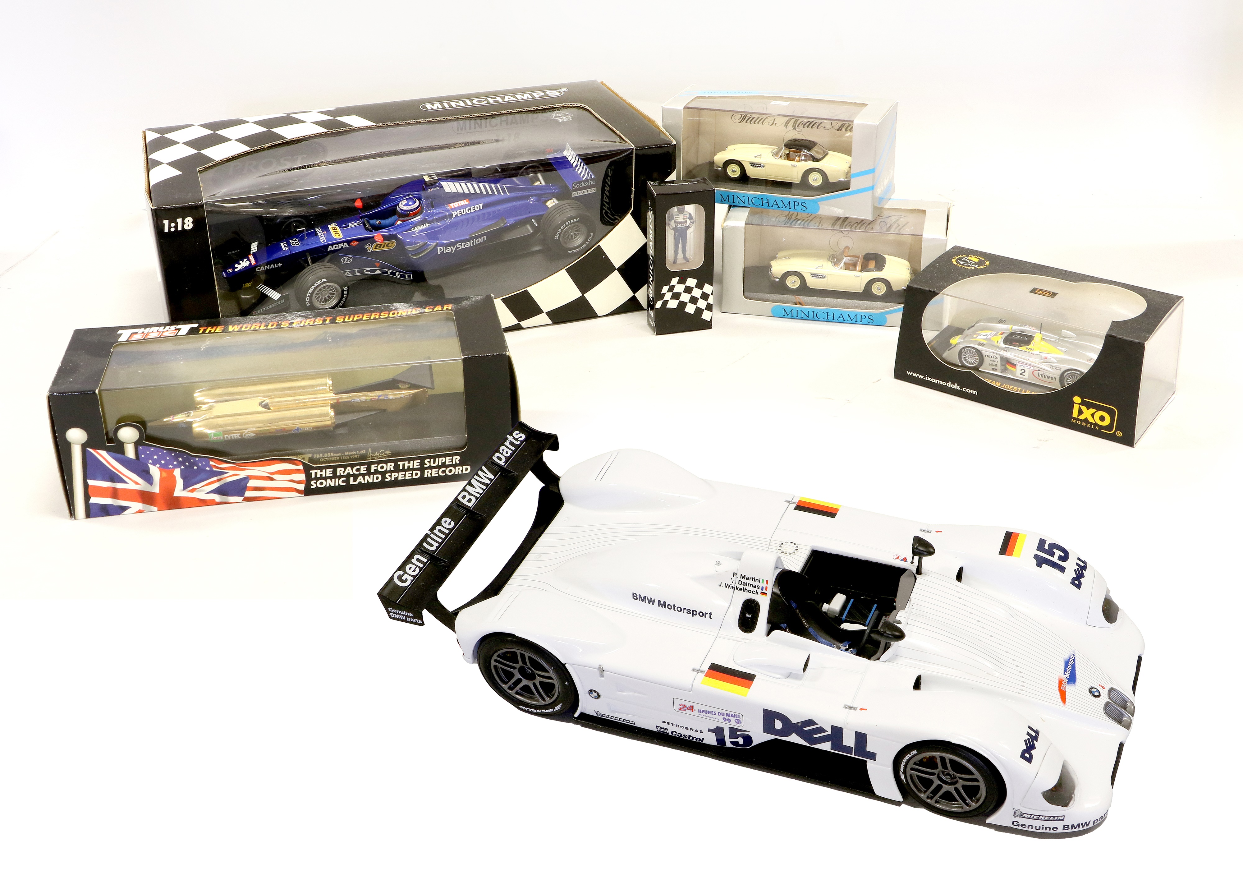 Lot 538 - Kyosho 1:18 Scale BMW V12 LMR