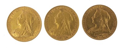 Lot 187 - 3x Victoria Sovereigns,1898M, 1899 and 1900P,...