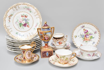 Lot 319 - A Collection of British and European Porcelain,...