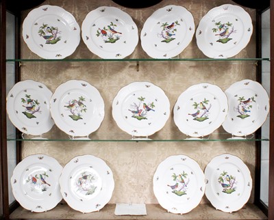 Lot 361 - A Set of Thirteen Herend Porcelain Plates,...