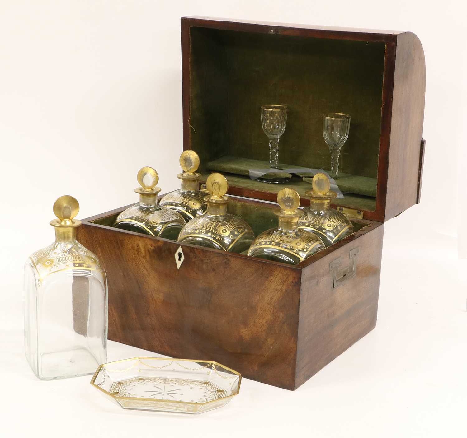 Lot 207 - A Mahogany-Cased Travelling Spirits Set, mid