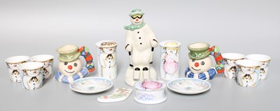 Lot 284 - Royal Doulton "The Snowman" tea cups and...