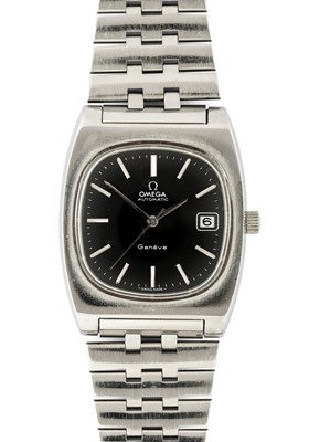 Lot 2233 - Omega: A Stainless Steel Automatic Calendar...