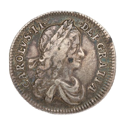 Lot 70 - Charles II, Shilling 1663, first bust (Bull...