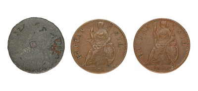 Lot 74 - 3x Charles II, Farthings, comprising; (2x)...